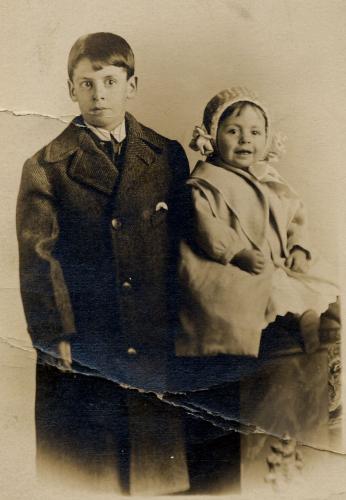Leslie and his little sister, Sylvia Trout